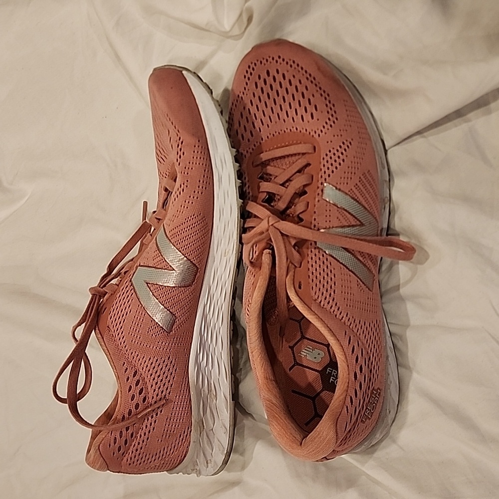 New Balance Dusty Pink sneakers, Size 9.5